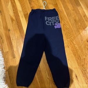 FREE CITY SWEATPANTS